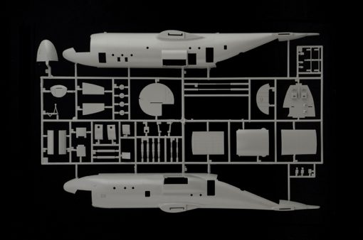 1310 1/72 AC-130H Spectre - Image 7