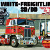 1/25 - White-FreightLiner  2in1 SD/DD Cabover - AMT