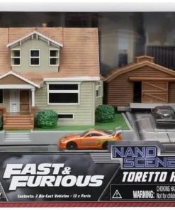 Jada Toys Fast & Furious Nano Hollywood Rides Dom Toretto's House Display Diorama with Two 1.65" Die-cast Cars