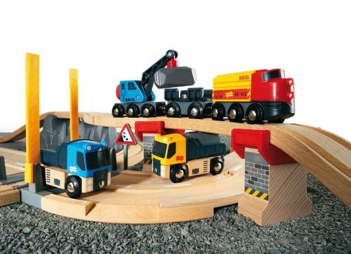 BRIO World - Rail & Road Loading Set | Train Set for Kids Aged 3+ - Image 6