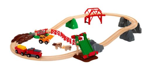 BRIO World Farm Animal Train Set for Kids age 3 years and up. Compatible with all BRIO train sets - Image 11