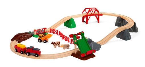 BRIO World Farm Animal Train Set for Kids age 3 years and up. Compatible with all BRIO train sets - Image 10