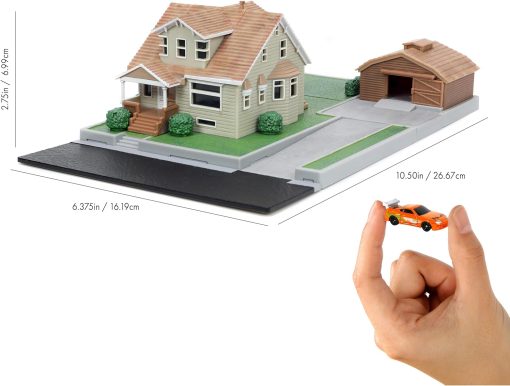 Jada Toys Fast & Furious Nano Hollywood Rides Dom Toretto's House Display Diorama with Two 1.65" Die-cast Cars - Image 3