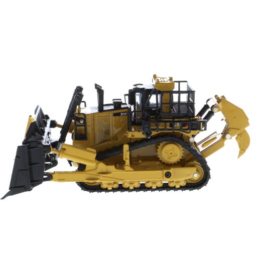 1:64 Cat® D11 Dozer with 2 Blades and Rear Rippers, Metal Construction Series - Image 13