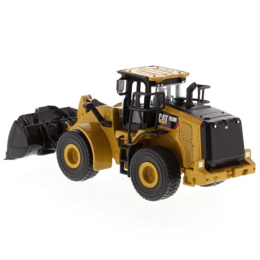 1:64 Cat® 950M Wheel Loader, Metal Construction Series - Image 8
