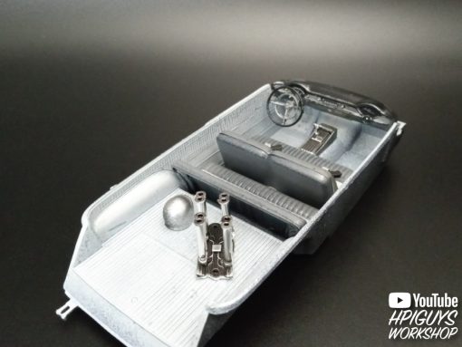 AMT 1955 Chevy Nomad 1:25 Scale Model Kit - Image 9