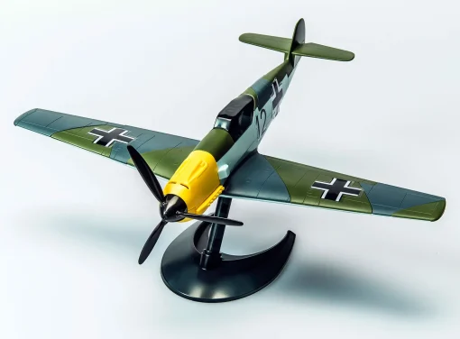 Airfix QUICKBUILD Messerschmitt Bf109 - Image 2
