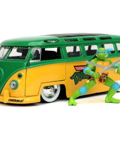 Jada 1/24 "Hollywood Rides" 1962 VW Bus w/Leonardo (TMNT)