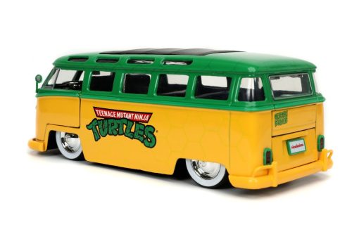 Jada 1/24 "Hollywood Rides" 1962 VW Bus w/Leonardo (TMNT) - Image 3