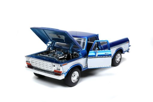 Jada 1/24 "Just Trucks" 1979 Ford F-150 Pickup w/ Rack - Image 3