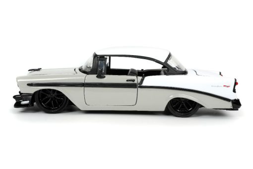 Jada 1/24 "BIGTIME Muscle" 1956 Chevy Bel Air - Grey/White - Image 6
