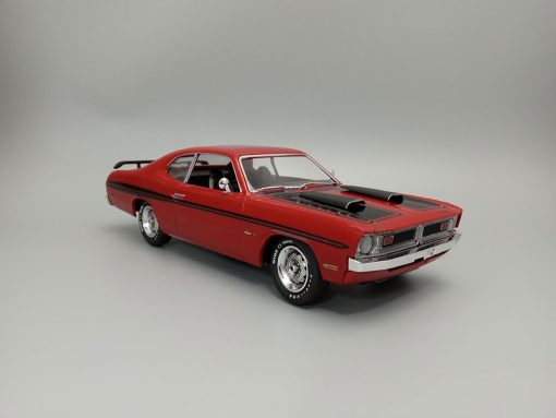 MPC 1971 Dodge Demon 1:25 Scale Model Kit - Image 11