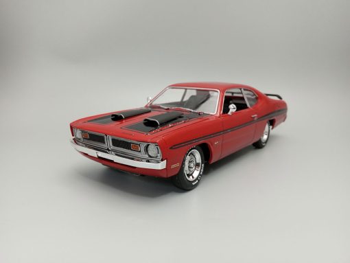 MPC 1971 Dodge Demon 1:25 Scale Model Kit - Image 10