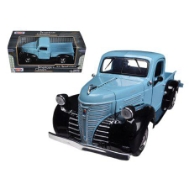 Motormax 73278AC-R 1941 Plymouth Pickup Red 1-24 Diecast Model Car