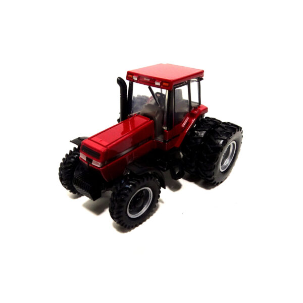1/64 Case IH 8950 Magnum with Rear Duals - Prestige Collection - Image 2