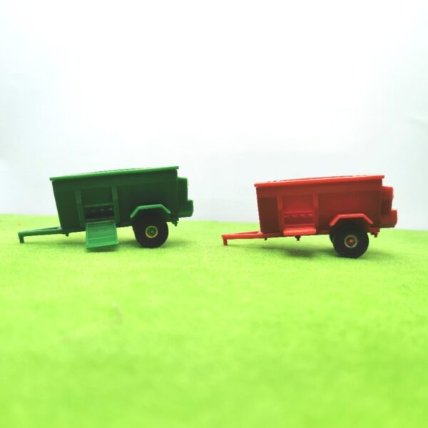 1/64 TMR Mixer Feed Wagon