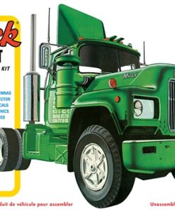 AMT MACK R685ST Semi Tractor 1:25 Scale Model Kit (AMT1039)