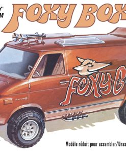 AMT 1975 CHEVY VAN “FOXY BOX” 1:25 SCALE MODEL KIT