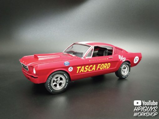 AMT 1966 FORD MUSTANG FASTBACK 2+2 1:25 SCALE MODEL KIT - Image 2