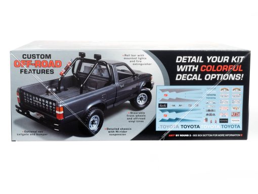 AMT 1992 TOYOTA 4X4 PICKUP 1/20 Scale - Image 20