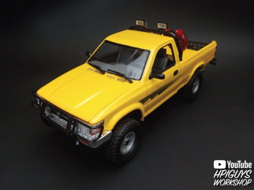 AMT 1992 TOYOTA 4X4 PICKUP 1/20 Scale - Image 6