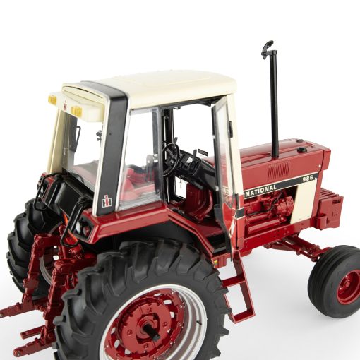 1/16 International Harvester 986 with Cab & 720 Plow, ERTL Precision Heritage Series - Image 3