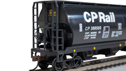 Canadian 4 Bay Cylindrical Grain Hopper - CP Rail #388500 - Image 4