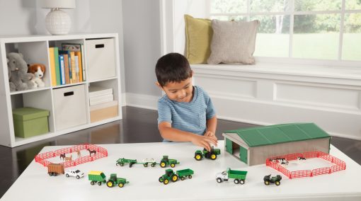 1/64 John Deere 70 Piece Value Set - Image 10