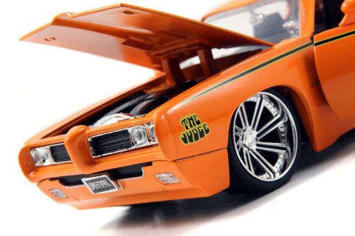 Jada 1/24 "BIGTIME Muscle" 1969 Pontiac GTO Judge - Image 5