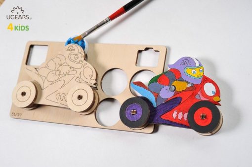 UGears Motorcyclist 3D-puzzle Coloring Model - 8 pieces - Image 5