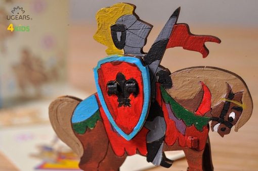 UGears Knight 3D-puzzle Coloring Model - 8 pieces - Image 3