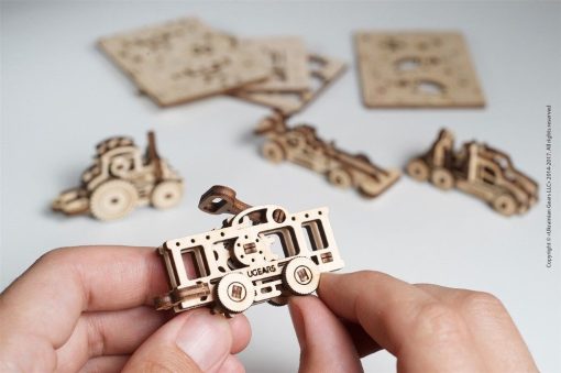 Ugears U-Fidget Vehicles (4 Models) - 62 Pieces - Image 3