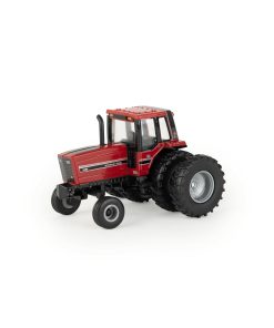 1/64 International Harvester 5488 Wide Front with Rear Duals