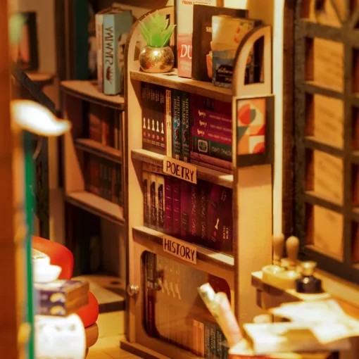 Rolife Bookstore DIY Book Nook Shelf Insert Kit - Image 4