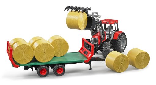 Bale transport trailer with 8 round bales - Image 4