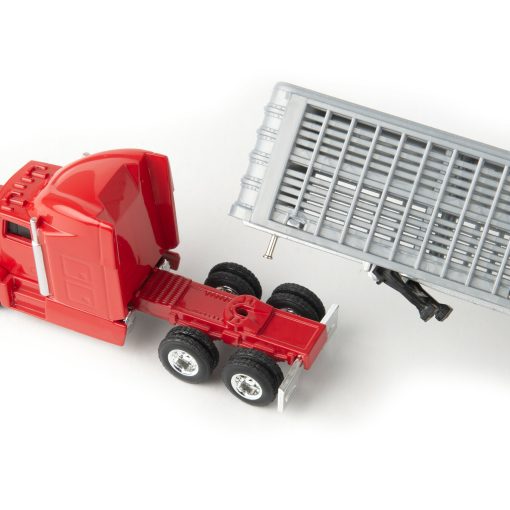 1/64 Red Semi Truck with Cattle Trailer and Cattle - Image 3