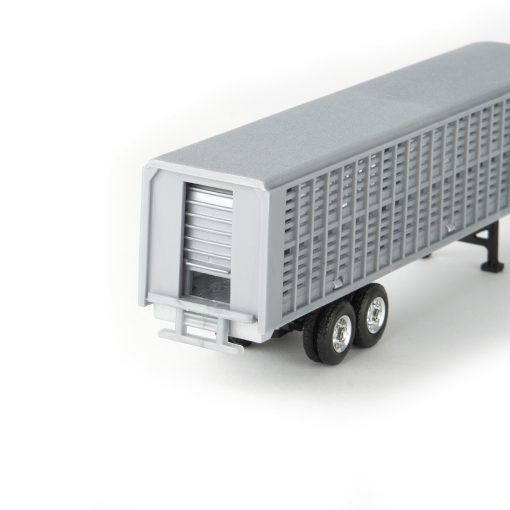 1/64 Red Semi Truck with Cattle Trailer and Cattle - Image 4