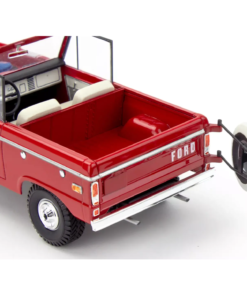 Alternative view of 1/25 - Ford Bronco Half Cab - Revell